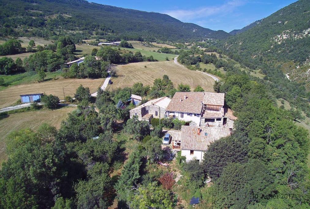 Villa Maison avec vue splendide, au calme à Sigottier Extérieur photo