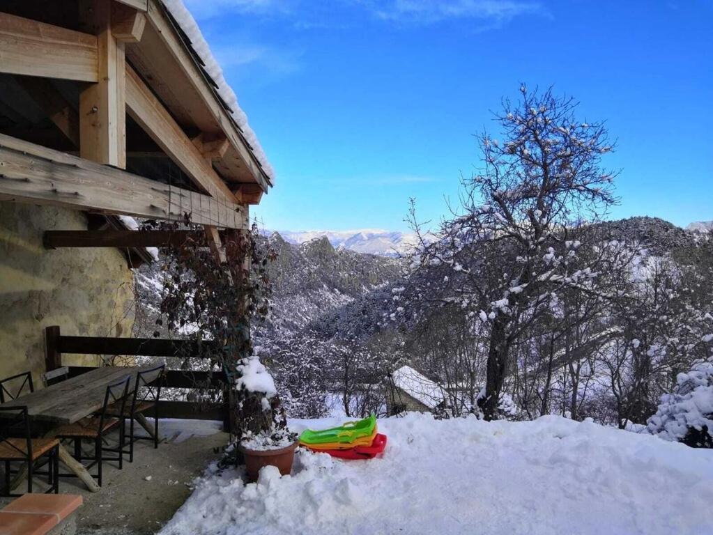Maison avec vue splendide, au calme Sigottier Extérieur photo