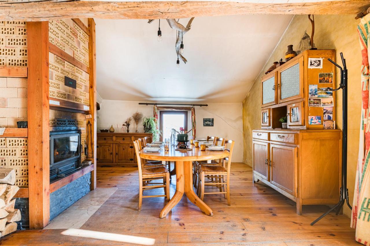 Maison avec vue splendide, au calme Sigottier Extérieur photo