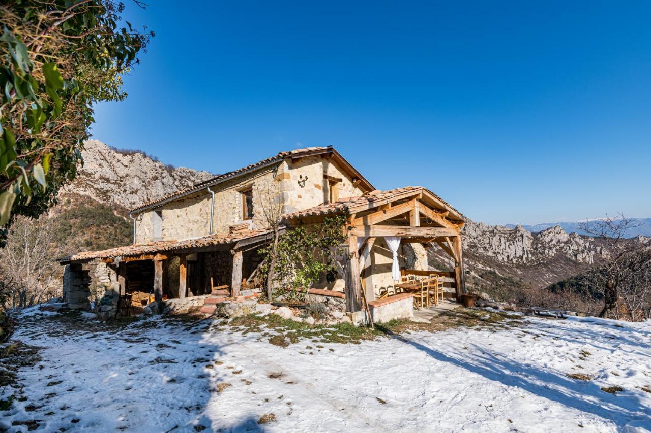 Villa Maison avec vue splendide, au calme à Sigottier Extérieur photo